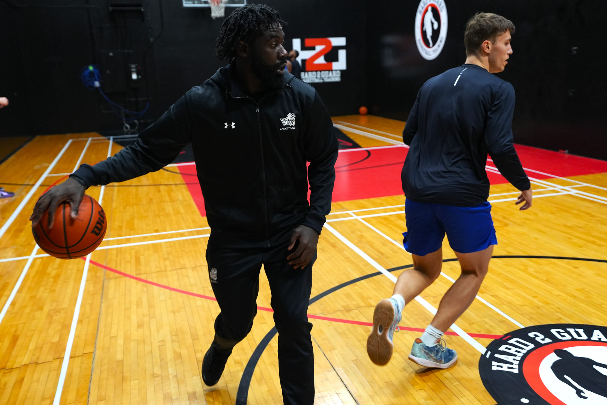 One-on-one guard training session on the H2G court.